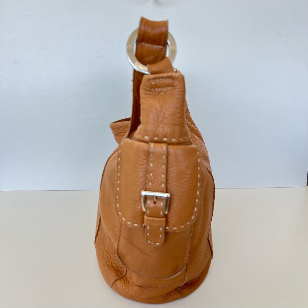 CARLA MANCINI Tan Pebble Leather White Stitching Side Pockets Large Shoulder Bag - Picture 5 of 13